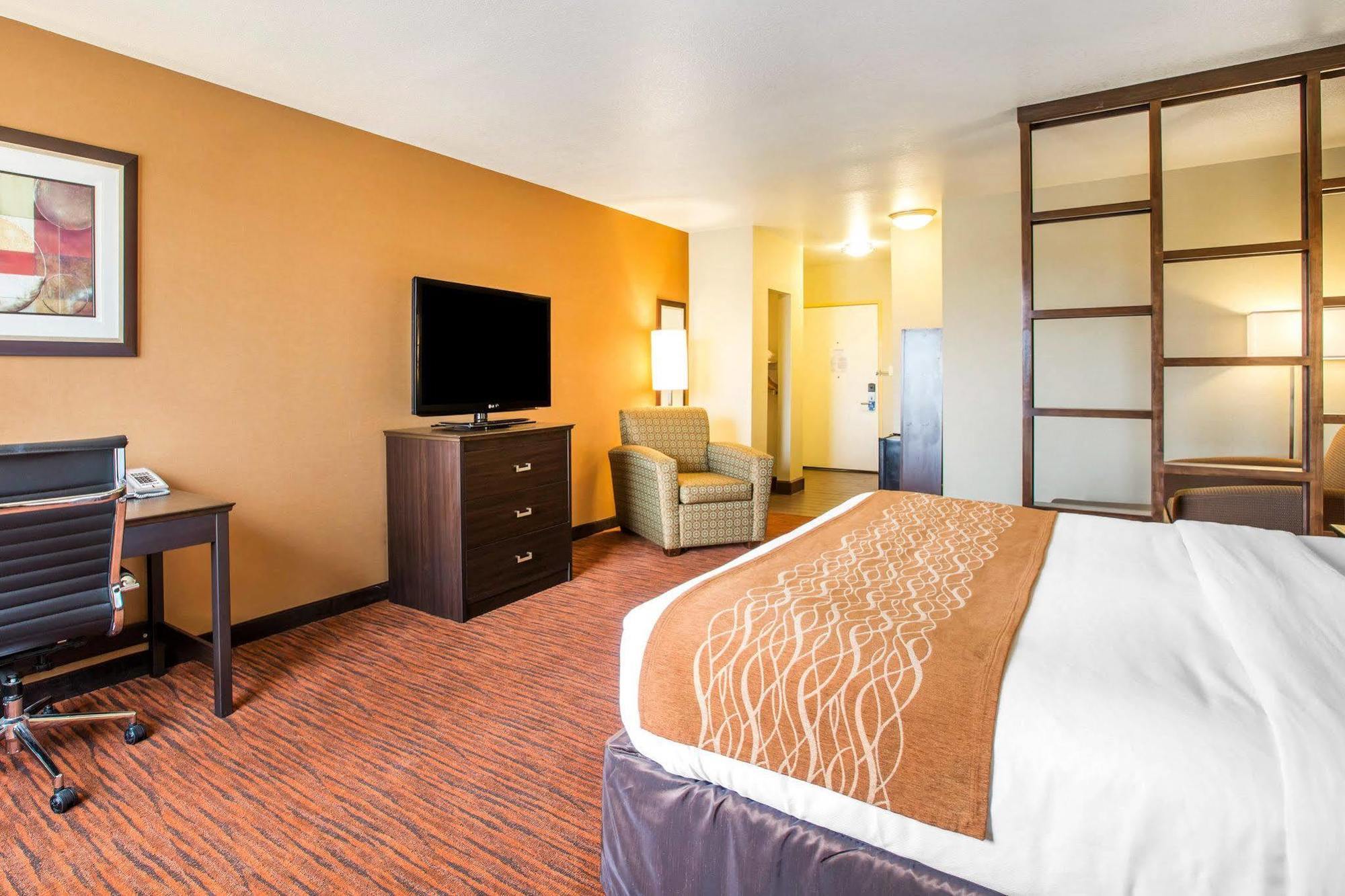 Comfort Suites Clovis Exterior foto